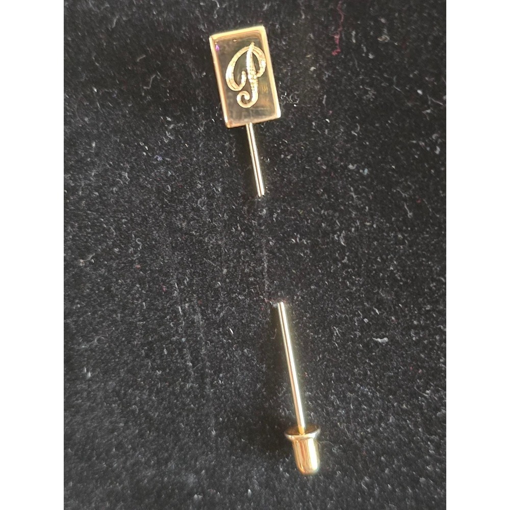 Gold plated Vintage Stick/Lapel pin Engraved‎ initial P Classic Preppy Monogram